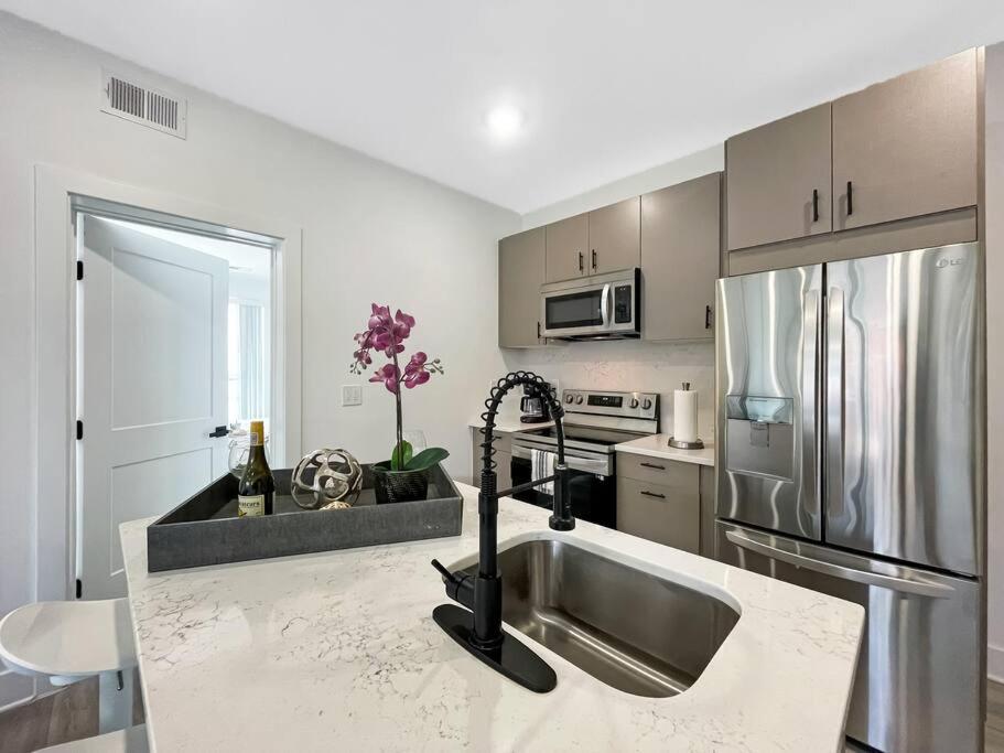 Central Dc Apt , City Skyline View , Close To All Washington Luaran gambar