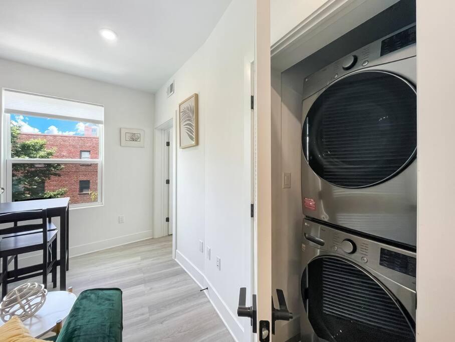 Central Dc Apt , City Skyline View , Close To All Washington Luaran gambar
